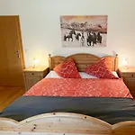 Alpenfrieden Апартаменты *