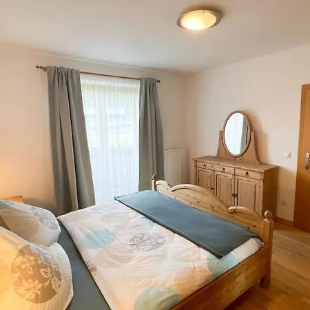 Alpenfrieden Apartment *